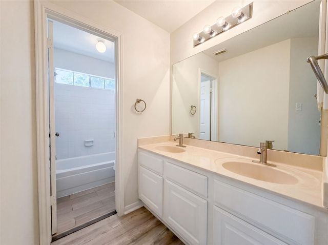 6214 Spencers Glen Way, Sugar Land, TX 77479