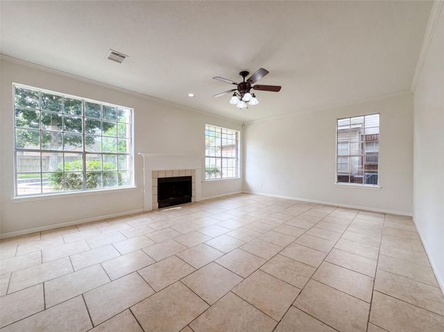 6214 Spencers Glen Way, Sugar Land, TX 77479