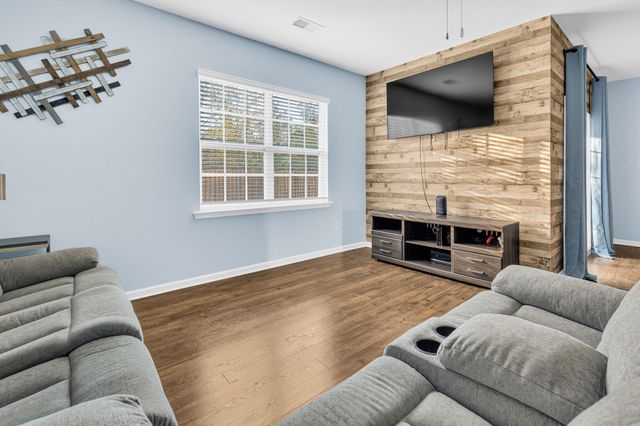 461 All Seasons Drive, Boiling Springs, SC 29316