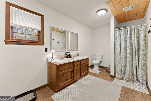 132 Chattahoochee Acres Drive, Cleveland, GA 30528