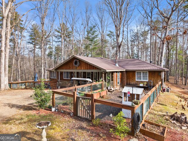 132 Chattahoochee Acres Drive, Cleveland, GA 30528