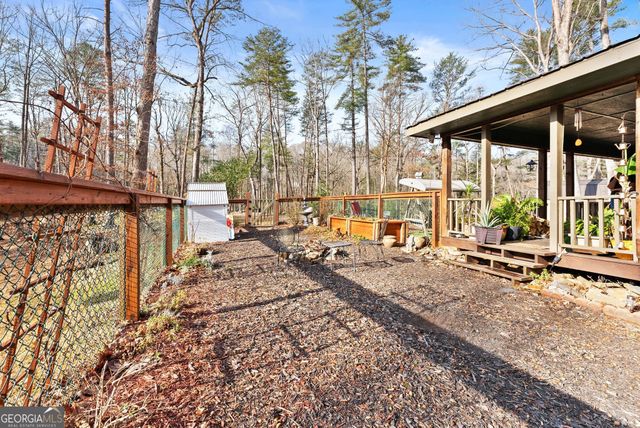 132 Chattahoochee Acres Drive, Cleveland, GA 30528