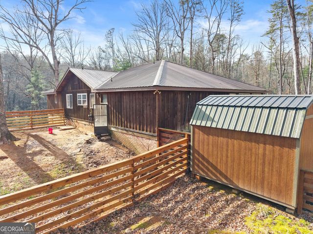 132 Chattahoochee Acres Drive, Cleveland, GA 30528