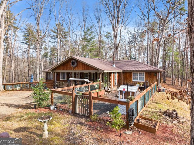 132 Chattahoochee Acres Drive, Cleveland, GA 30528