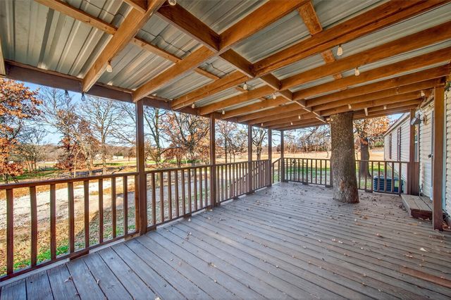 7154 E Fm 922, Valley View, TX 76272