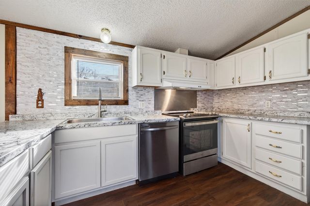 7154 E Fm 922, Valley View, TX 76272