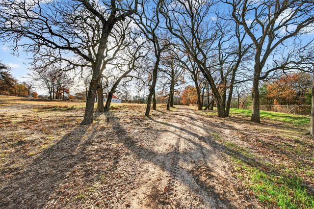 7154 E Fm 922, Valley View, TX 76272