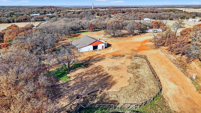 7154 E Fm 922, Valley View, TX 76272