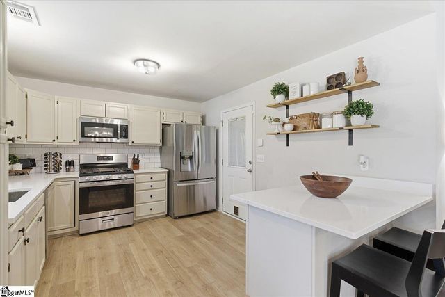 297 Milky Way, Greer, SC 29651