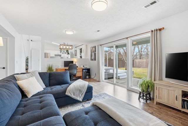 921 N Wright Blvd, Liberty Lake, WA 99019