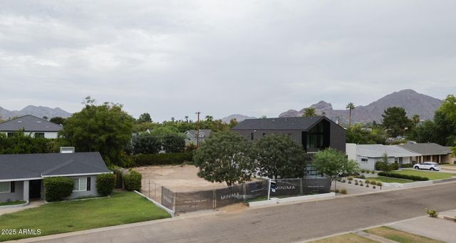 3828 E Monterosa Street 15, Phoenix, AZ 85018