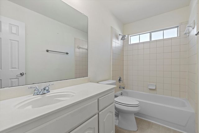 11712 Pheasant Creek Drive, Fort Worth, TX 76244