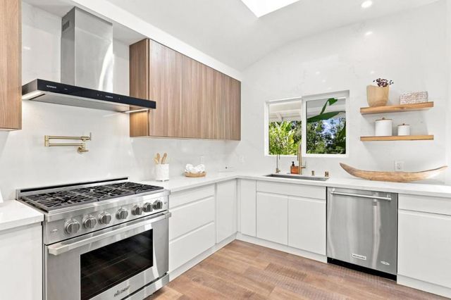 15560 Blossom Hill Road, Los Gatos, CA 95032