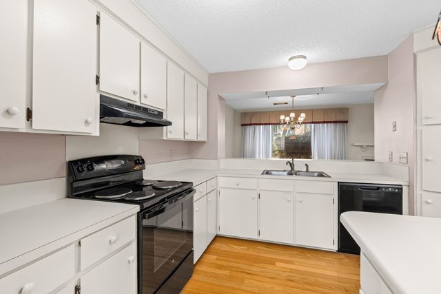 1117 Shadow Lake Circle 23, Mount Pleasant, SC 29464