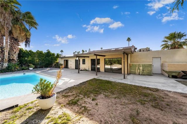 1106 E El Cid, Palm Springs, CA 92262