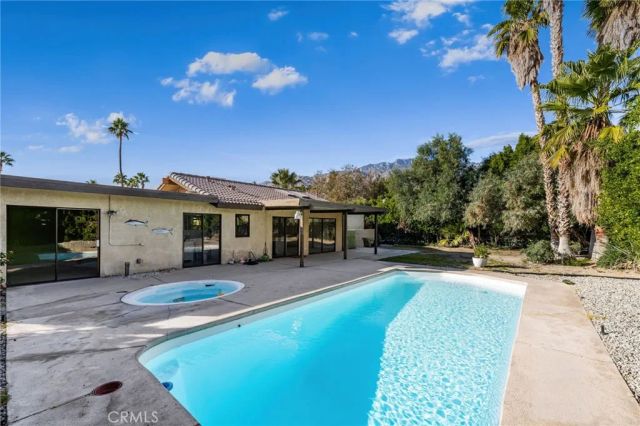 1106 E El Cid, Palm Springs, CA 92262