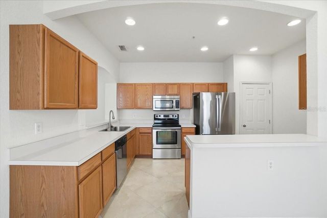 3000 ASHLAND LANE S, Kissimmee, FL 34741