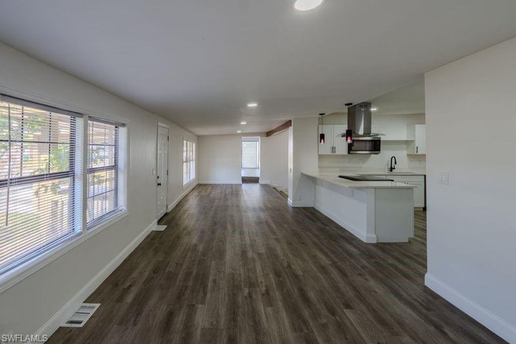 599 Carolina AVE, FORT MYERS, FL 33905 — photo 3