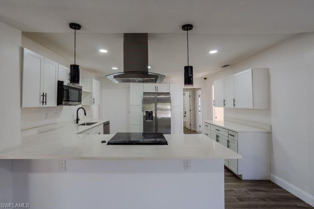 599 Carolina AVE, FORT MYERS, FL 33905 — photo 5