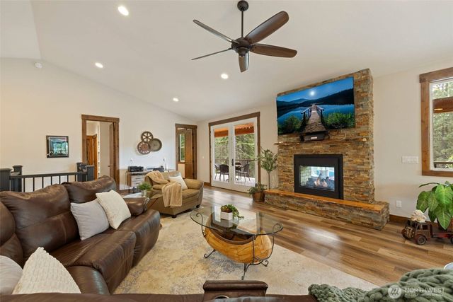 11474 Westside Road, Cle Elum, WA 98922