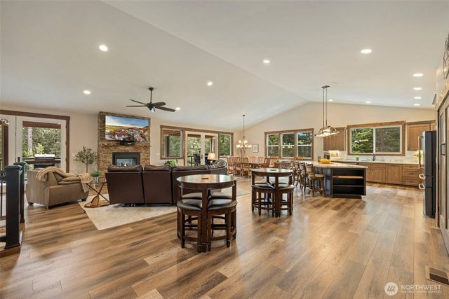 11474 Westside Road, Cle Elum, WA 98922