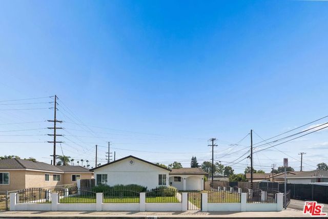2914 Paula Street, Oxnard, CA 93033