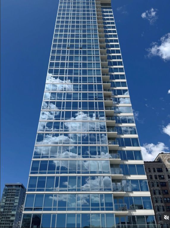 1201 N LaSalle Street 3303, Chicago, IL 60610