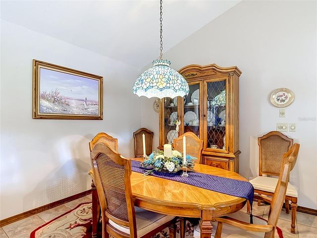 2 JUNGLEPLUM COURT W, Homosassa, FL 34446