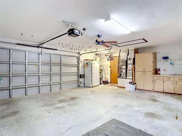 2 JUNGLEPLUM COURT W, Homosassa, FL 34446