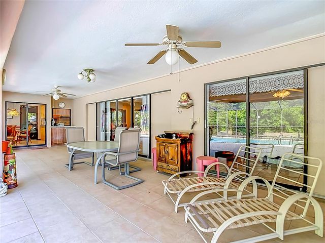 2 JUNGLEPLUM COURT W, Homosassa, FL 34446