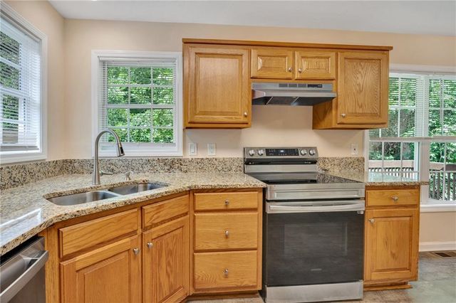 175 River North Court, Covington, GA 30016