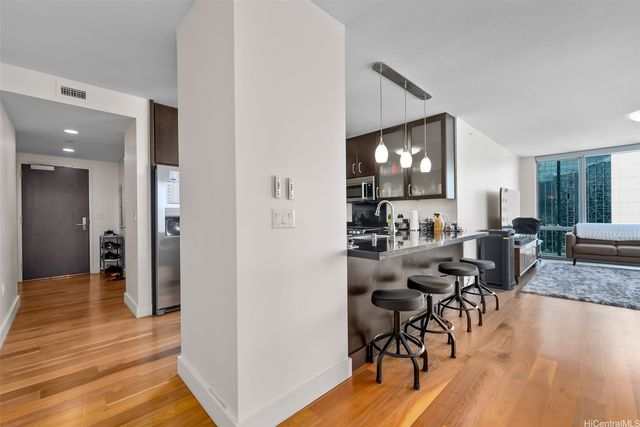 1189 Waimanu Street 2409, Honolulu, HI 96814