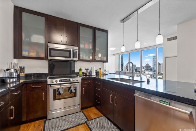 1189 Waimanu Street 2409, Honolulu, HI 96814