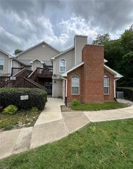 436 Lees Mill DR # 436, Newport News, VA 23608