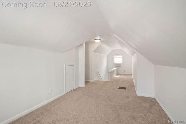 630 White Avenue, Lincoln Park, MI 48146