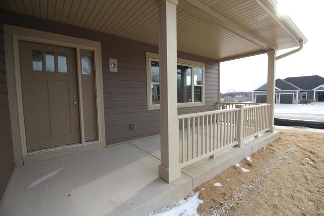 426 Parker DRIVE, Genoa City, WI 53128