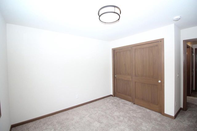 426 Parker DRIVE, Genoa City, WI 53128