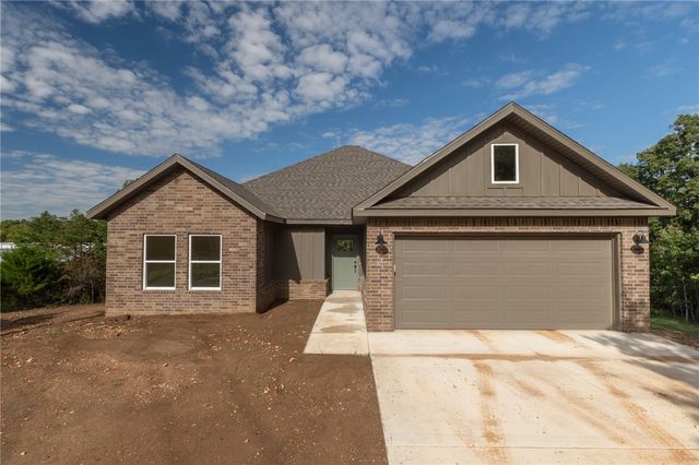 1 Lynn Lane, Bella Vista, AR 72714