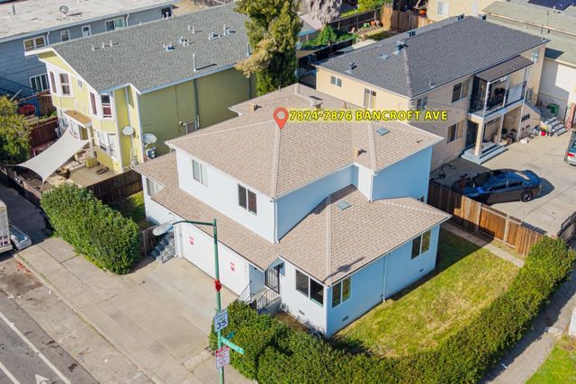 7876 Bancroft Avenue, Oakland, CA 94605