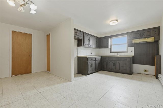 117 Terrace Avenue, Floral Park, NY 11001