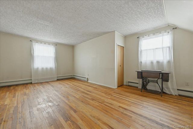 117 Terrace Avenue, Floral Park, NY 11001
