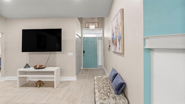 4353 NW 34 TERRACE, Gainesville, FL 32605