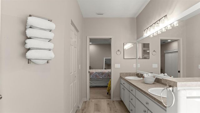 4353 NW 34 TERRACE, Gainesville, FL 32605