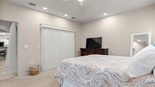 4353 NW 34 TERRACE, Gainesville, FL 32605