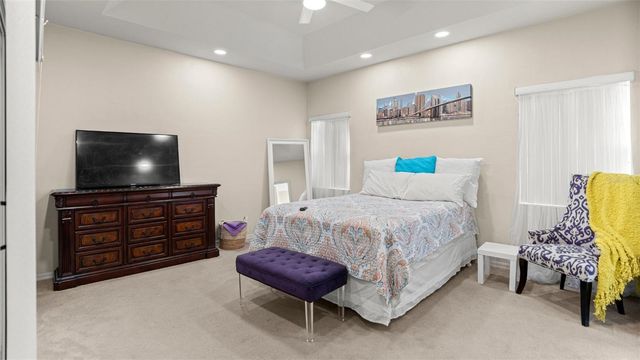 4353 NW 34 TERRACE, Gainesville, FL 32605