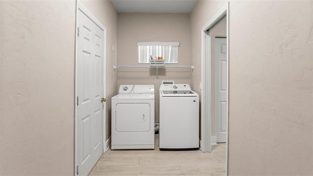 4353 NW 34 TERRACE, Gainesville, FL 32605