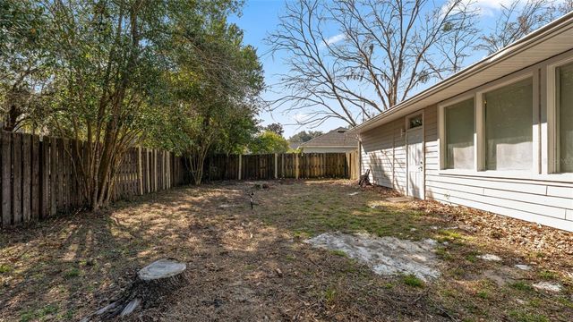 4353 NW 34 TERRACE, Gainesville, FL 32605