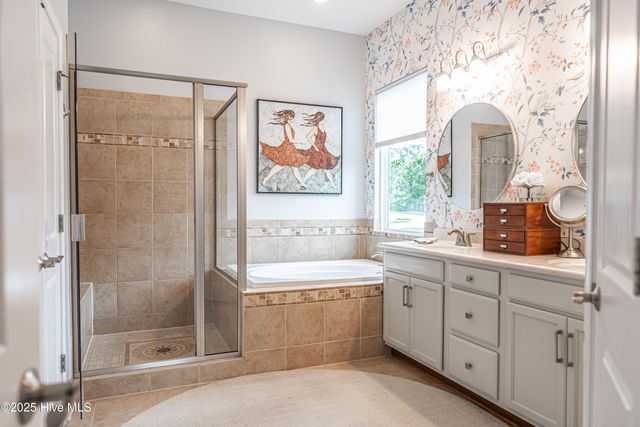 680 Legacy Lakes Way, Aberdeen, NC 28315