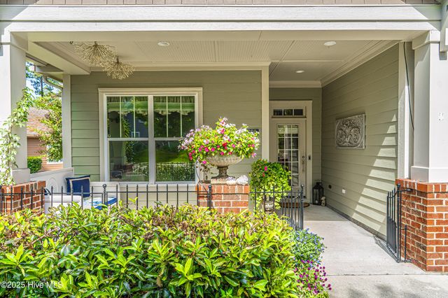 680 Legacy Lakes Way, Aberdeen, NC 28315