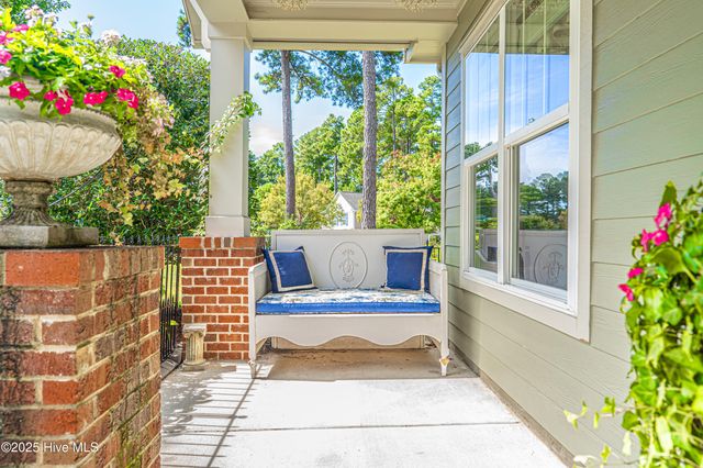 680 Legacy Lakes Way, Aberdeen, NC 28315